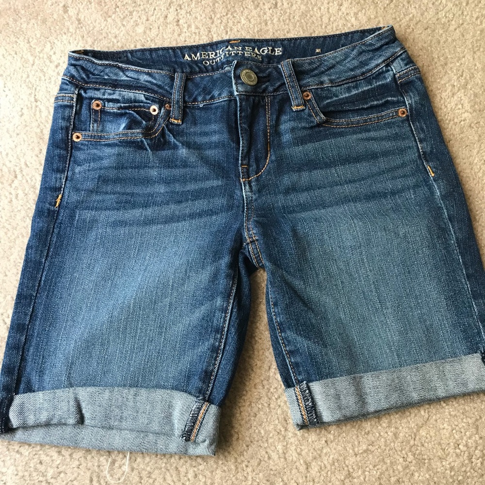 American Eagle size 4